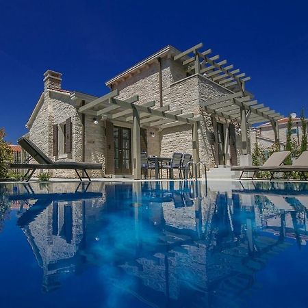 Stone Villa Zahara Ližnjan Exteriör bild