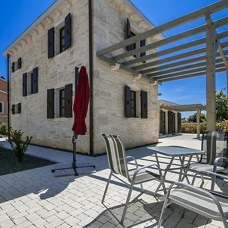 Stone Villa Zahara Ližnjan Exteriör bild